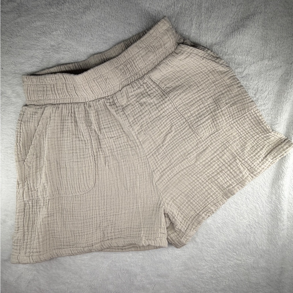 Women's Tan Shorts